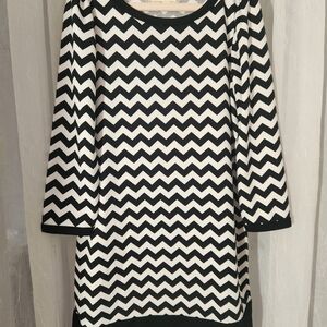 Soprano Black/White Chevron Girl's Dress, Size 8, Preloved